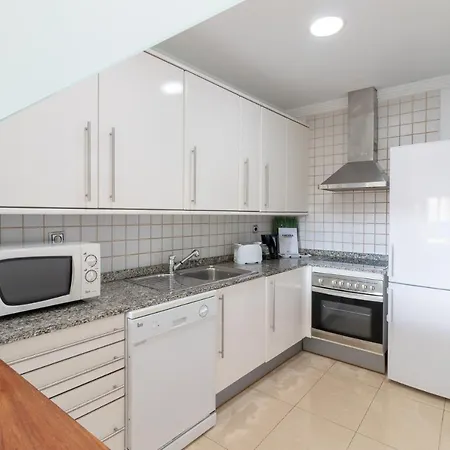 Apartment Flatguest Ramblas Golf 6c - Parking + Pool + Gym *